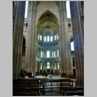 Soissons, photo Zairon, Wikipedia, Le croisillon sud du transept.jpg